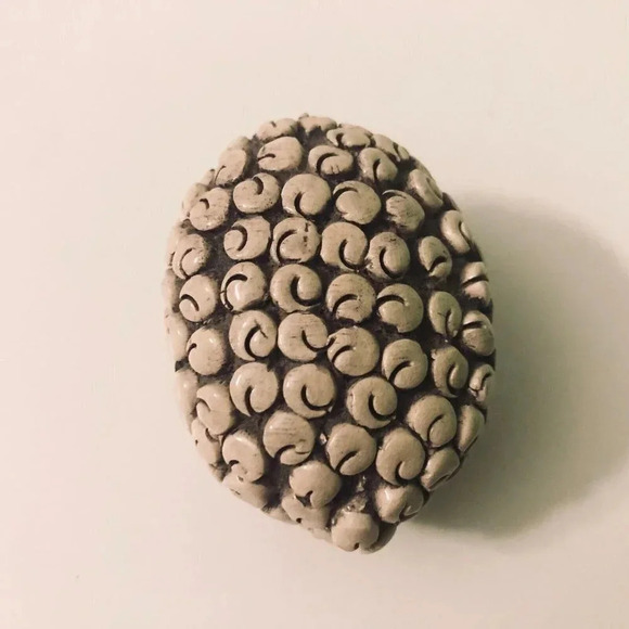 Vtg Small Artesania Rinconada Sheep Figurine  Hand Made 2.5 Inch Long - Picture 10 of 10